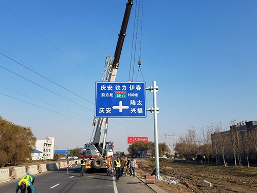 天水天水道路护栏网网片该如何进行正确的选购呢？